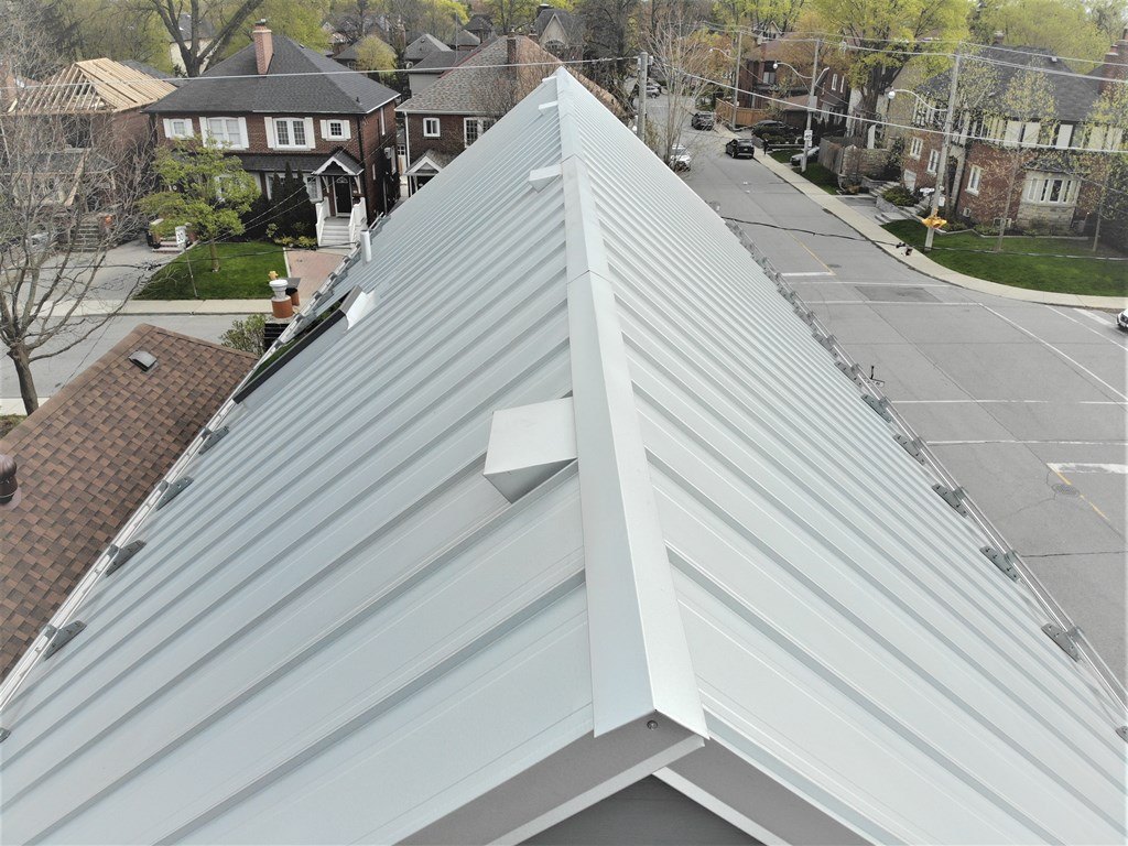 Galvalume standing seam profile metal roof