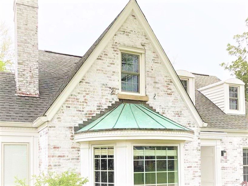 Copper patina roof: bay window standing seam