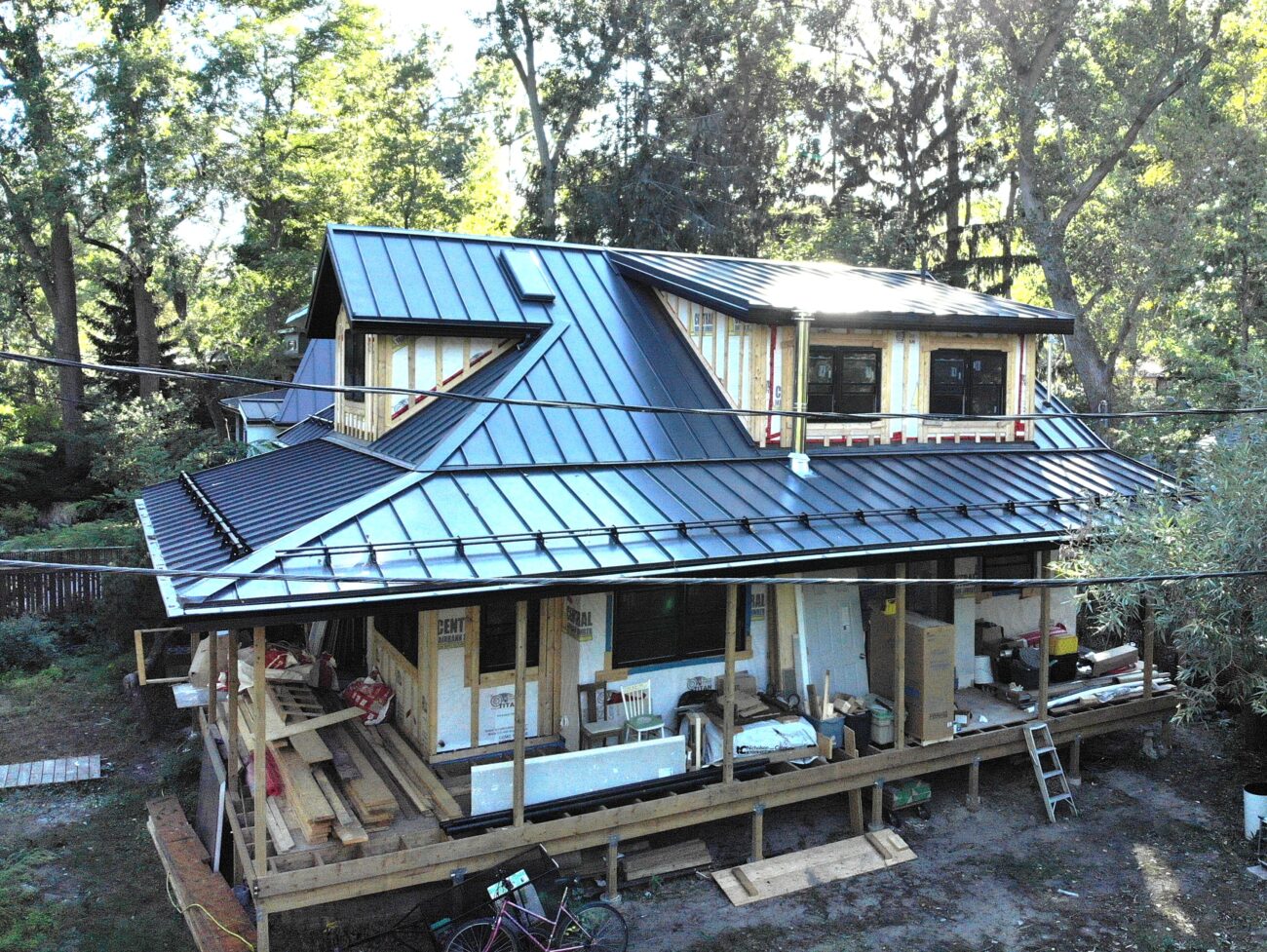 Snap-lock standing seam roof full view, Milton Ontario